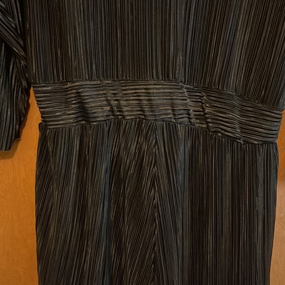 Jumpsuit - Picture 9 of 10